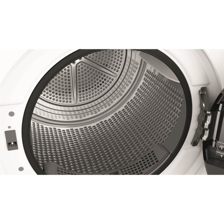 Whilrpool Freshcare+ 9kg Heat Pump Tumble Dryer - White