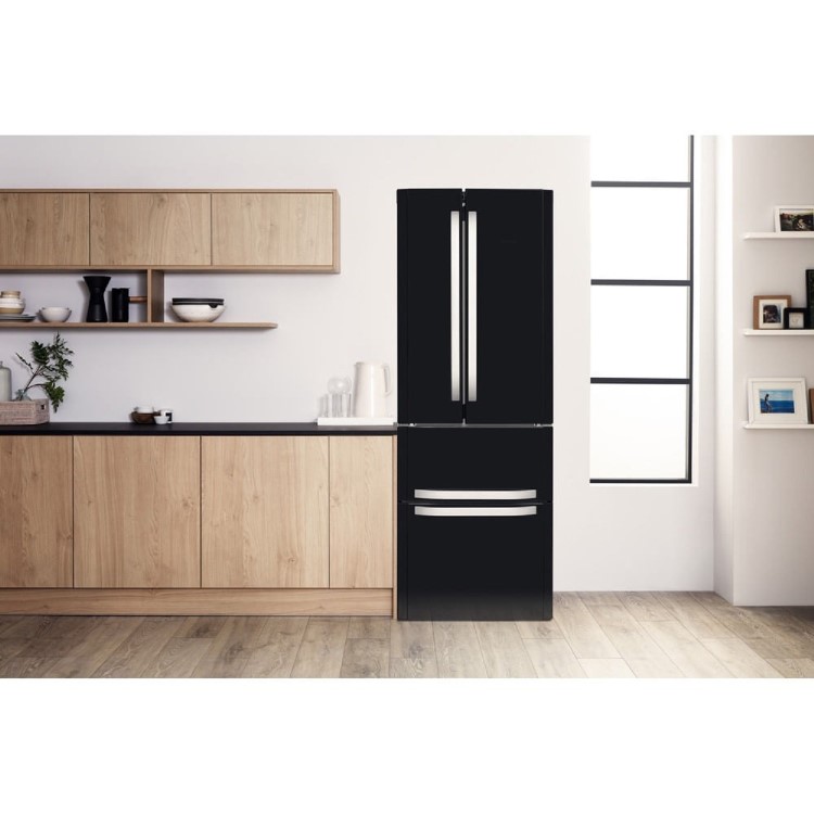 Refurbished Hotpoint FFU4DK1 Freestanding 399 Litre 60/40 Frost Free Fridge Freezer Black