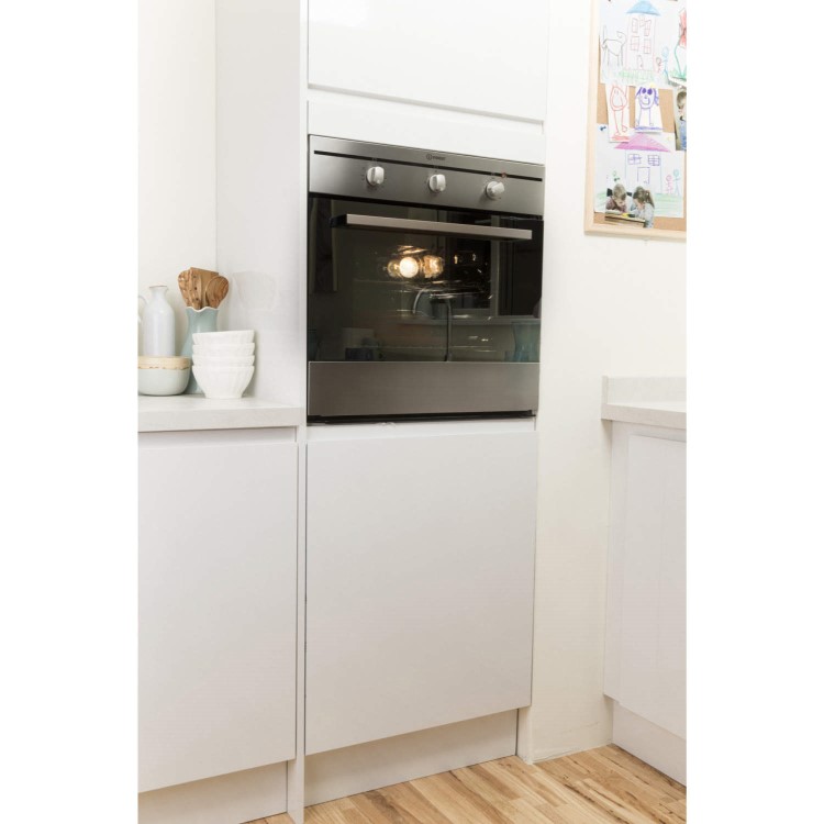 GRADE A2 - Light cosmetic damage - Indesit FIM31KAIX Fanned Electric Built In Single Oven in Stainless Steel
