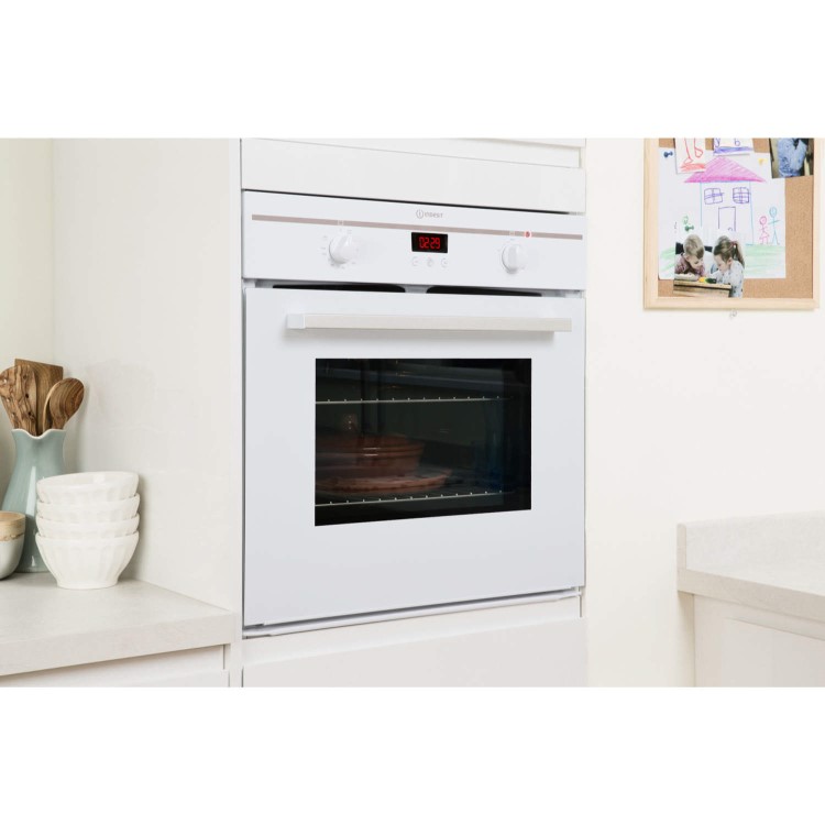 Indesit FIM33KAWH Fanned Electric Built In Single Oven with Programmable Timer in White