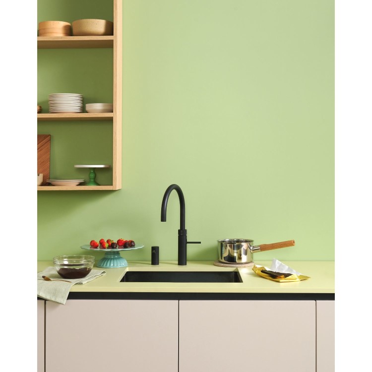 Quooker Fusion Instant Boiling Water Kitchen Tap - Black Round Spout