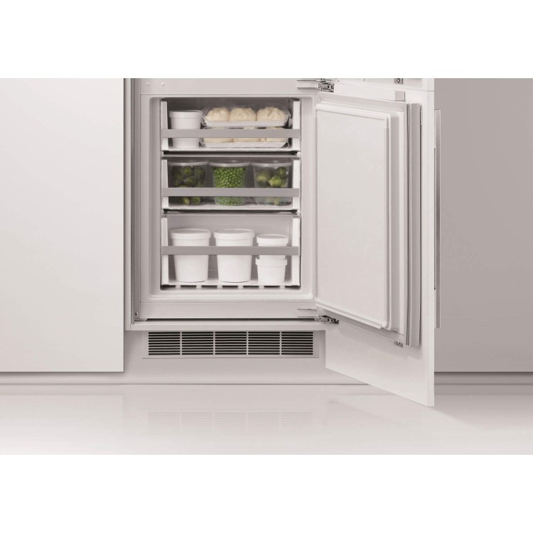 Fisher & Paykel FP23975 RB60V18 54.5cm Wide Frost Free Smart Zone Integrated Fridge Freezer