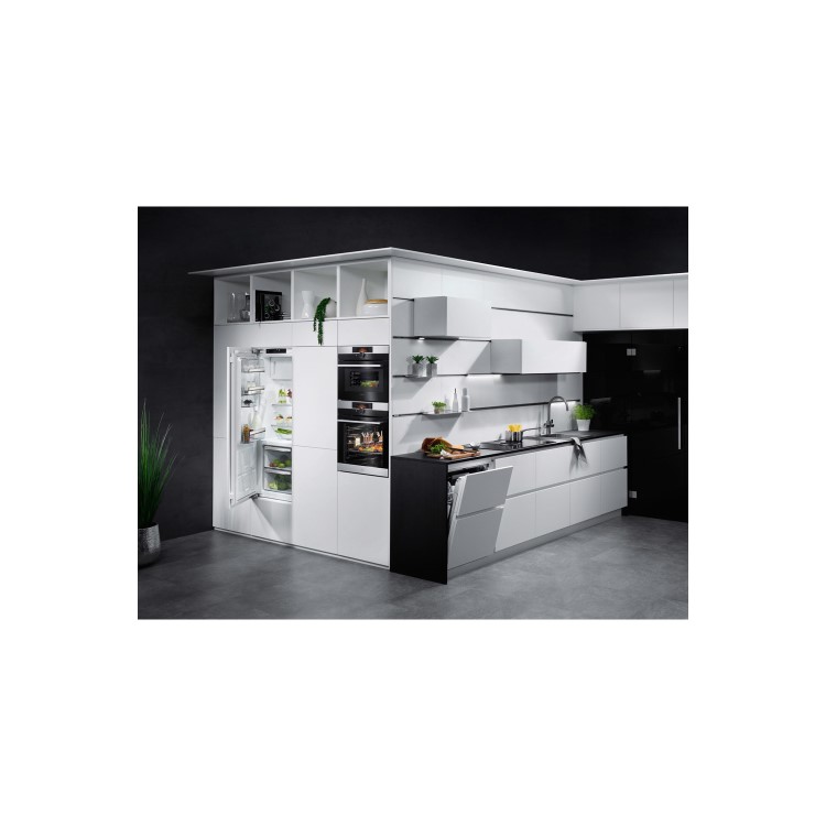 GRADE A1 - AEG FSS62800P Comfort Lift 13 Place Fully Integrated Dishwasher
