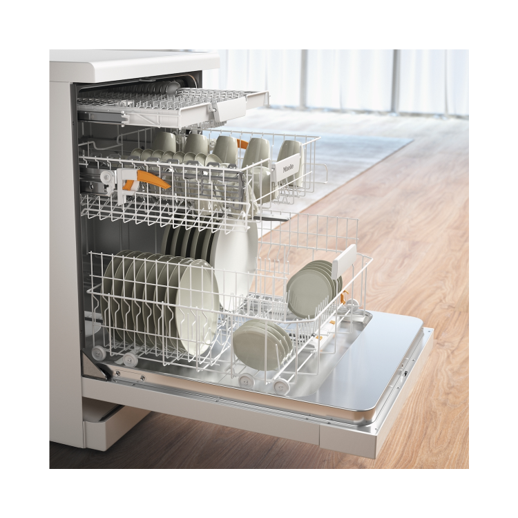 Miele Active G 14 Place Settings Freestanding Dishwasher - White
