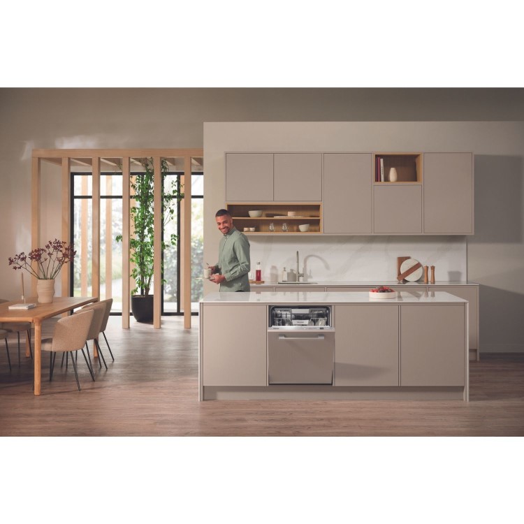Miele Series 5 Integrated Dishwasher - B-Rated, Silver control panel