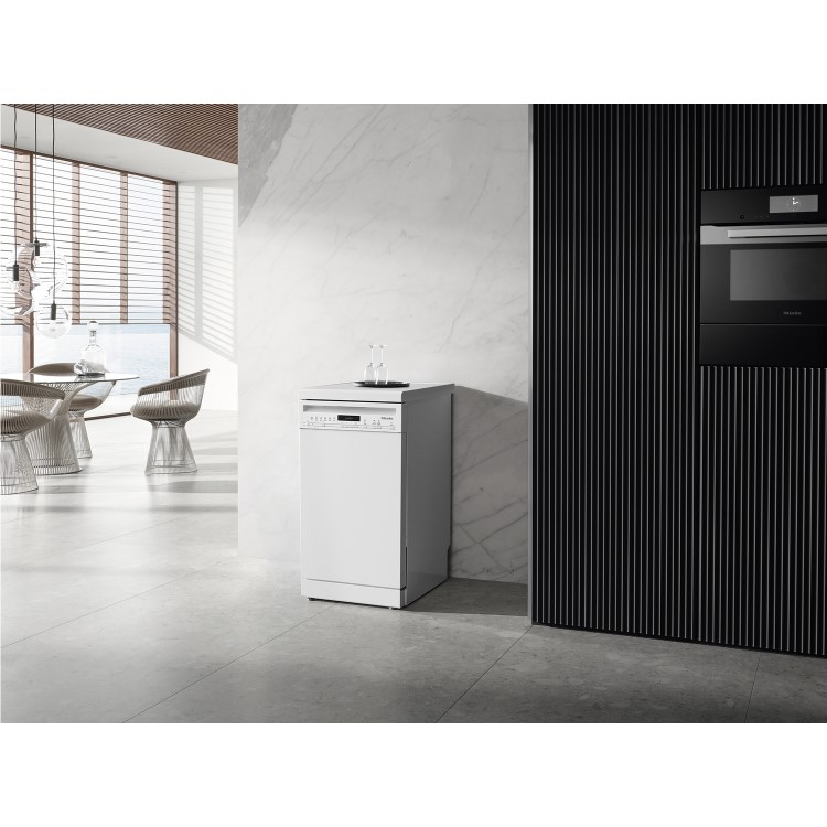 Miele 9 Place Settings Freestanding Dishwasher - White