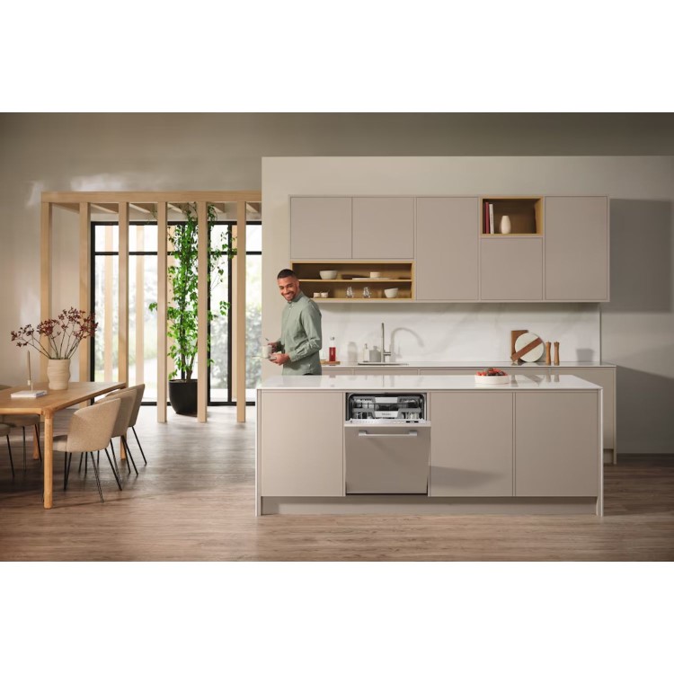 Miele Integrated Dishwasher - QuickPowerWash A-rated Silver control panel