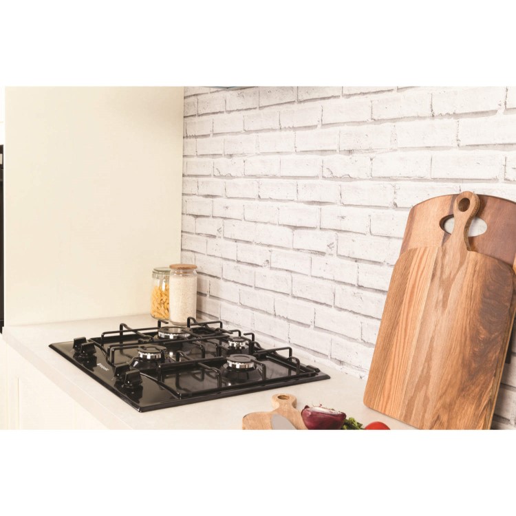 Hotpoint GC640BK Four Burner 60cm Gas Hob - Black