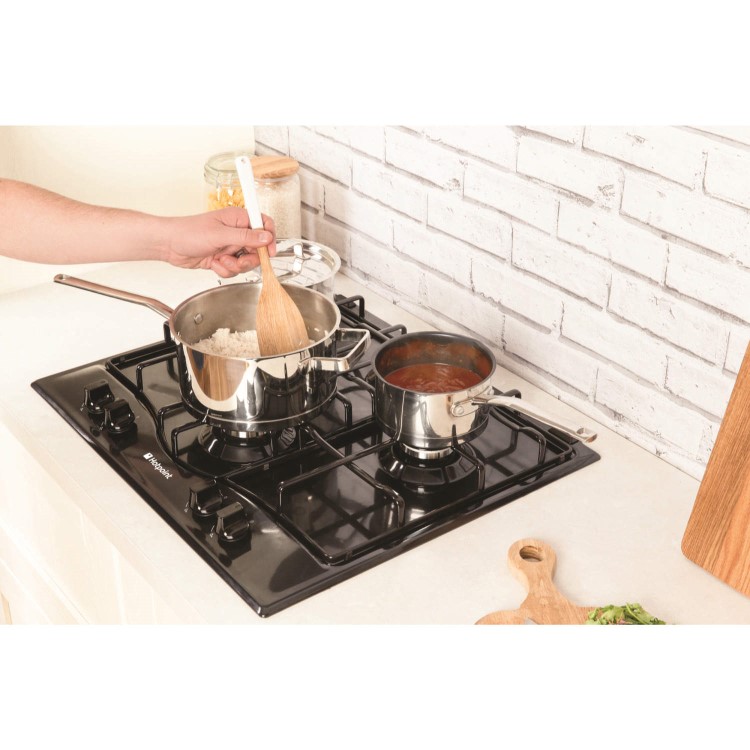 Hotpoint GC640BK Four Burner 60cm Gas Hob - Black