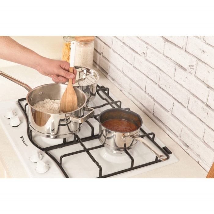 Hotpoint GC640WH Four Burner 60cm Gas Hob White Appliances Direct