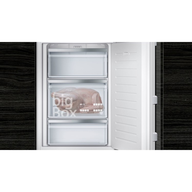 Siemens 97 Litre In-column Integrated Freezer