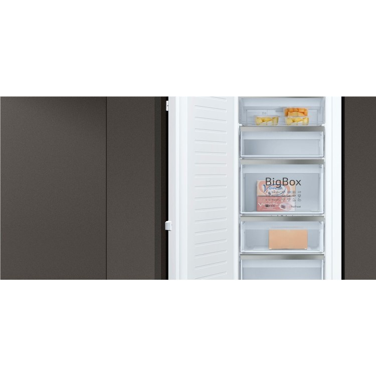 Neff N70 27 Litre Integrated In-column Tall Freezer