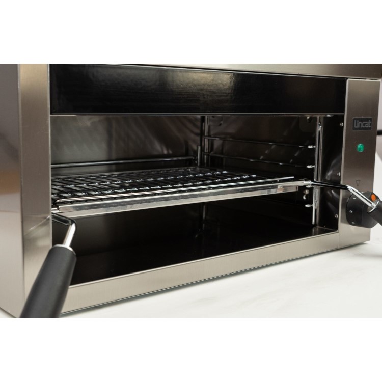 Lincat GR3 Silverlink 600 Countertop Salamander Grill - 2.8kW, Plug in, 600mm Wide