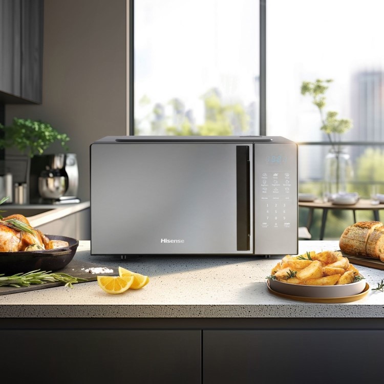 Hisense 20L Freestanding Combination Microwave Oven & Grill - Black