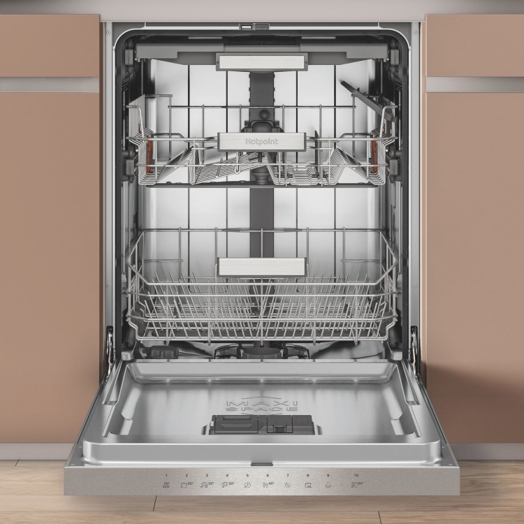 Hotpoint Maxi Space Semi-Integrated Dishwasher - C-Rated Silver control panel