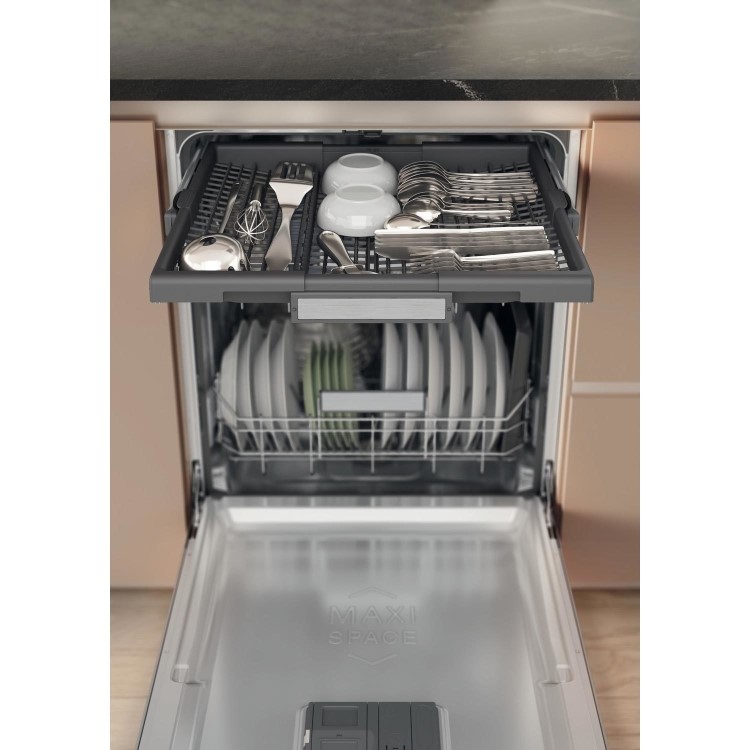 Refurbished Hotpoint H7IHP42LUK 15 Place Fully Integrated Dishwasher