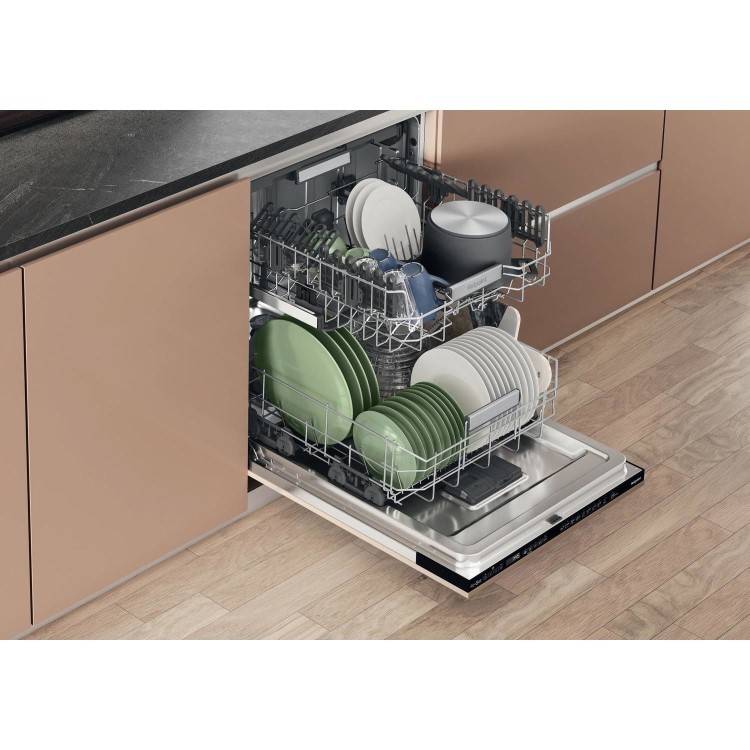 Refurbished Hotpoint H7IHP42LUK 15 Place Fully Integrated Dishwasher