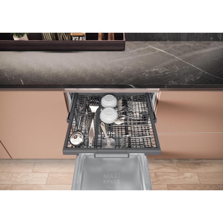 Refurbished Hotpoint H7IHP42LUK 15 Place Fully Integrated Dishwasher