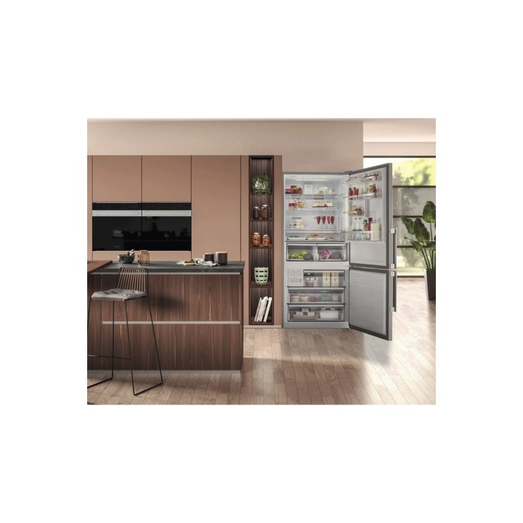 Refurbished Hotpoint H84BE72X Freestanding 588 Litre 60/40 Frost Free Fridge Freezer Inox