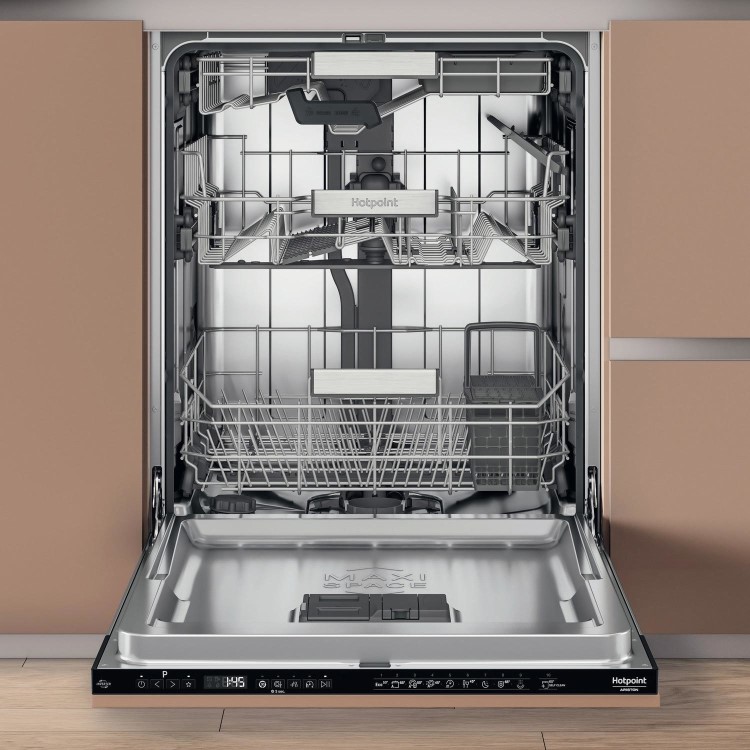 Refurbished Hotpoint Hydroforce H8IHP42LUK 14 Place Fully Integrated Dishwasher