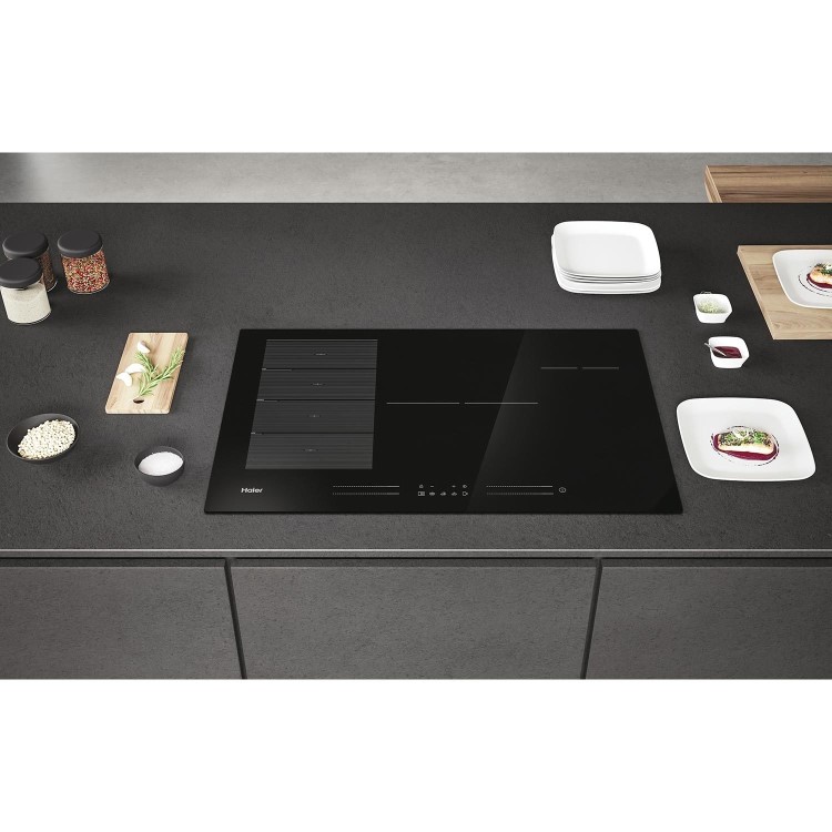 Refurbished Haier HAMTSJ86MC/1 80cm 4 Zone Induction Hob Black