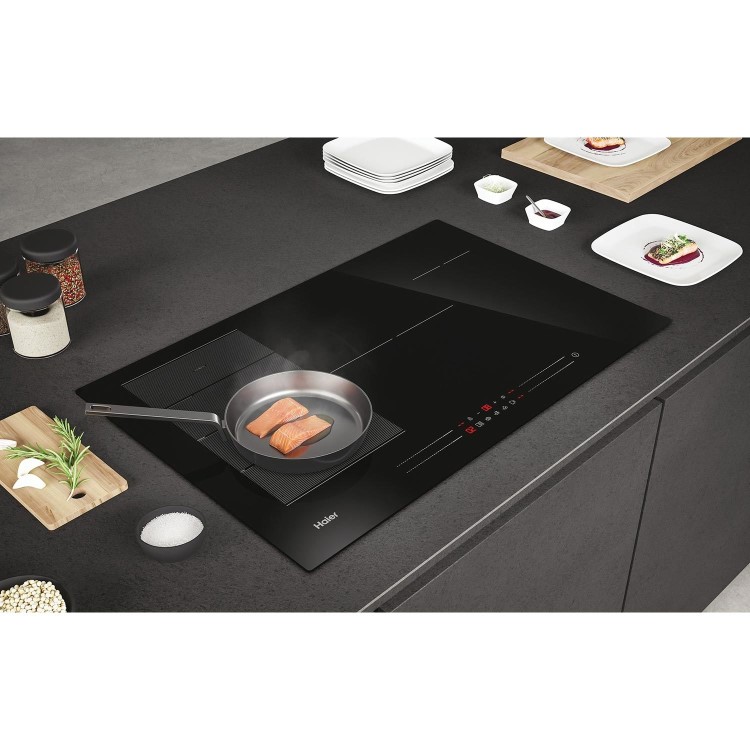 Refurbished Haier HAMTSJ86MC/1 80cm 4 Zone Induction Hob Black
