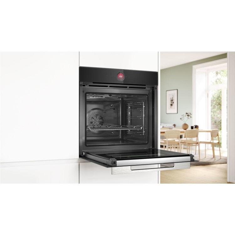 Refurbished Bosch Series 8 HBG7741B1B Electric Self Cleaning Single Oven - Black
