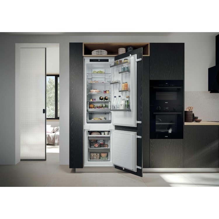 Haier Series 6 284 Litre 70/30 Integrated Fridge Freezer