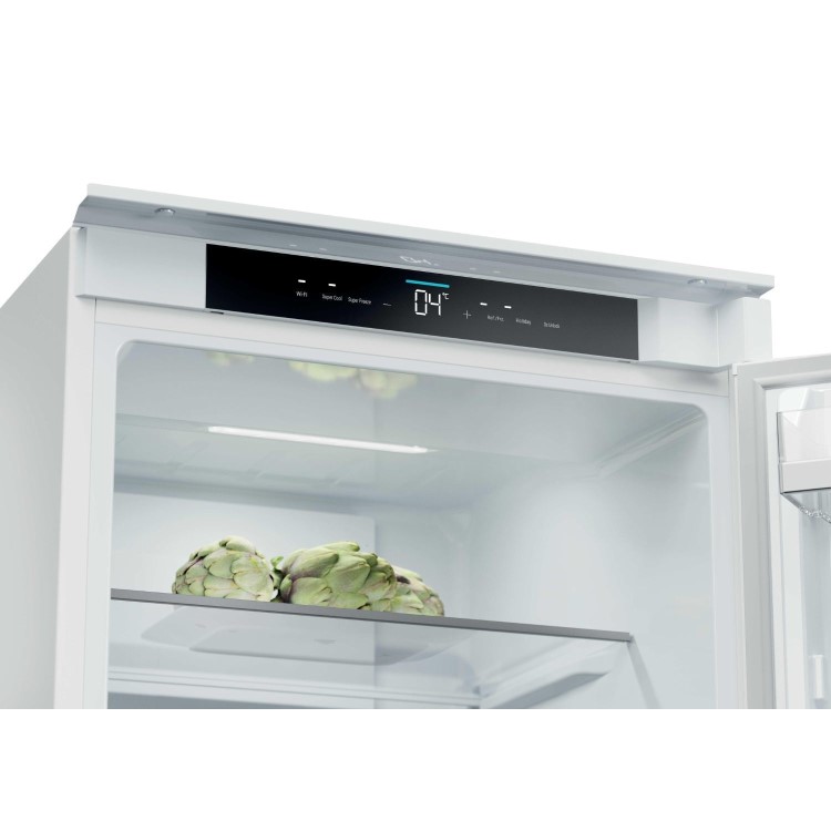 Haier Series 6 284 Litre 70/30 Integrated Fridge Freezer