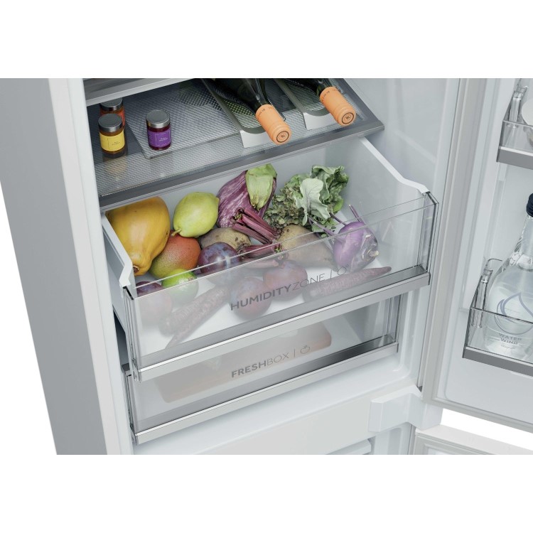 Haier Series 6 284 Litre 70/30 Integrated Fridge Freezer