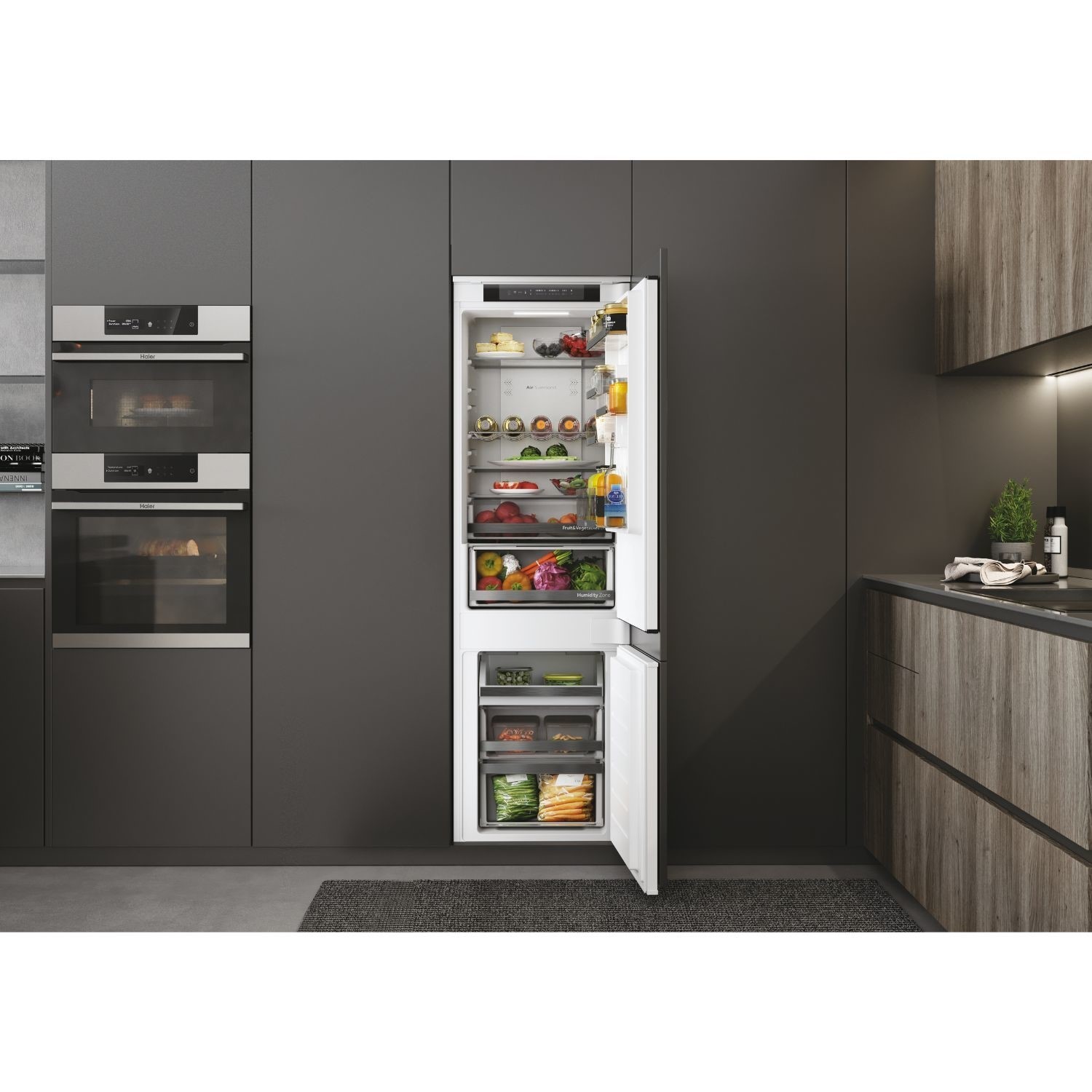Haier Series 6 248 Litre 70/30 Integrated Fridge Freezer 34901654