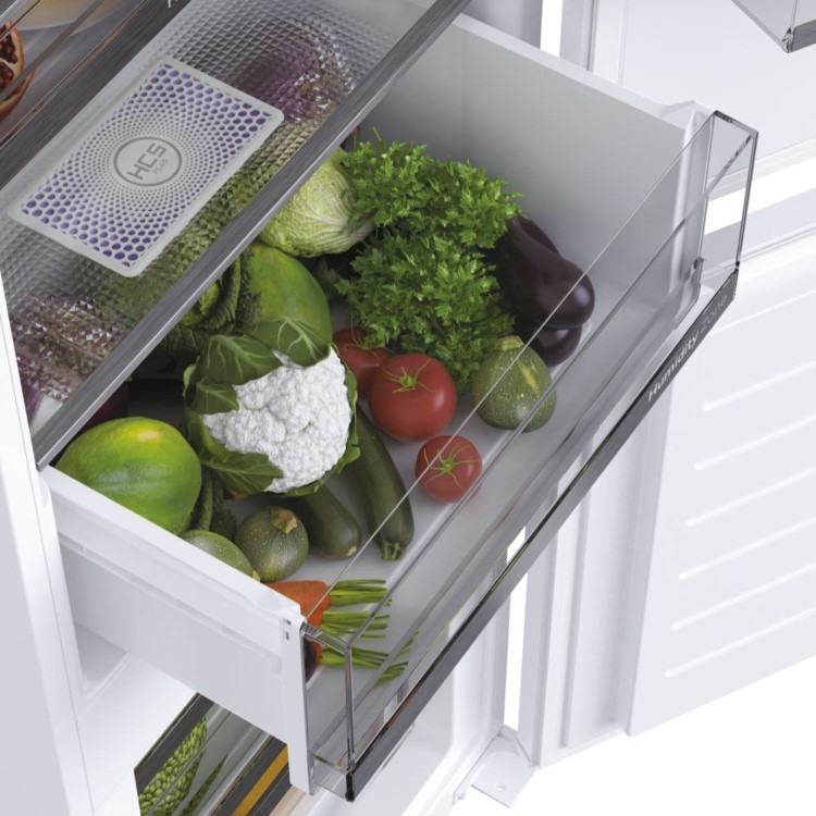 Haier Series 6 248 Litre 60/40 Integrated Fridge Freezer