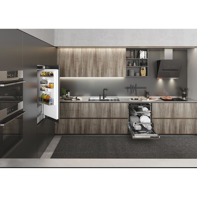 Haier 248 Litre 70/30 Integrated Fridge Freezer