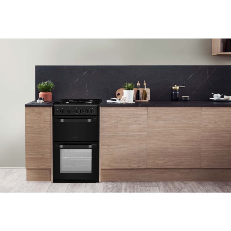 Refurbished Hotpoint HD5G00CCBK 50cm Double Cavity Gas Cooker Black