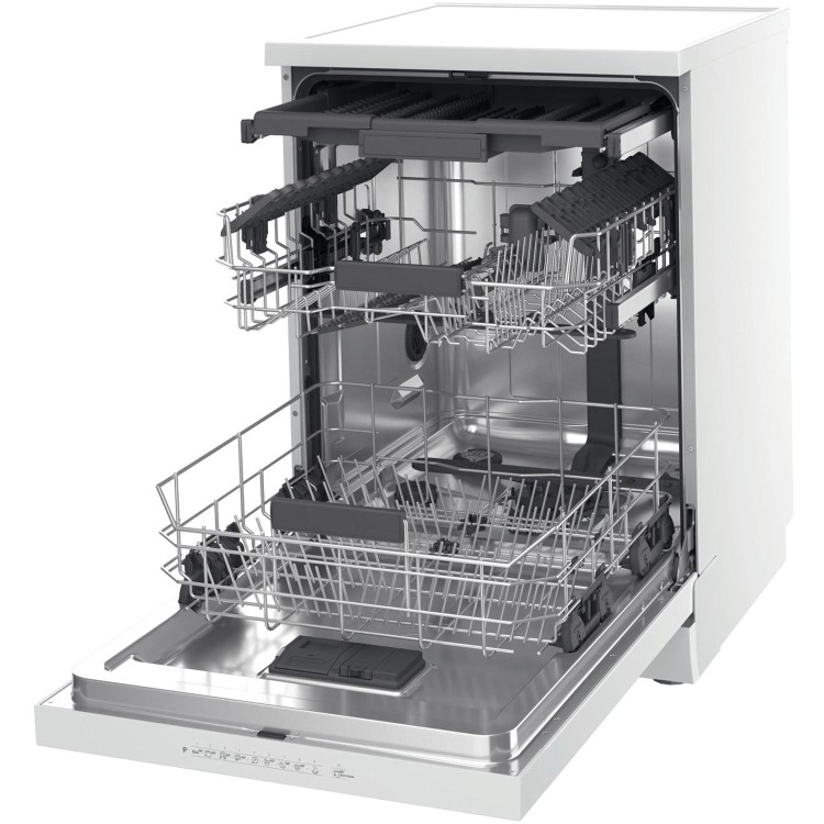 Refurbished Hotpoint H7FHP33UK 15 Place Freestanding Dishwasher White