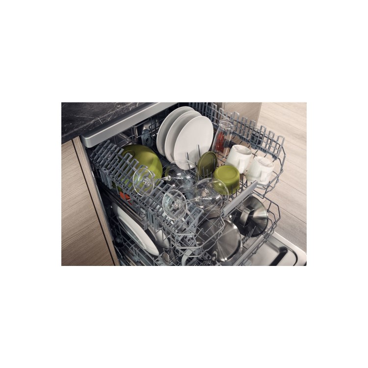 Hotpoint HDFC2B26SV 13 Place Freestanding Dishwasher With FlexiLoad - Silver
