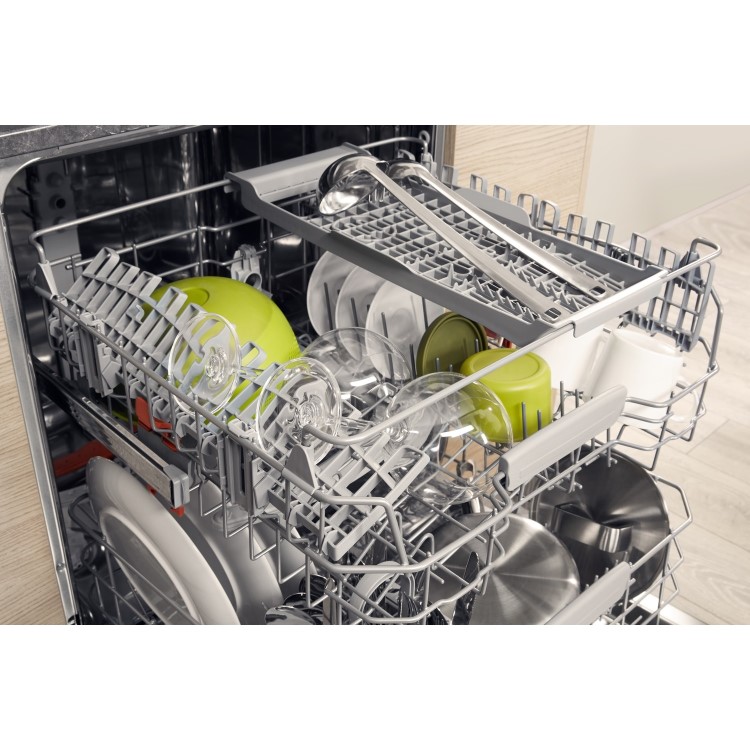 GRADE A2 - HOTPOINT HEIC3C26C Ecotech 14 Place Fully Integrated Dishwasher