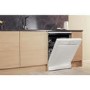 HOTPOINT HFC2B26C Freestanding Dishwasher - White