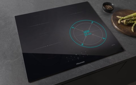 Hisense Superzone for oversized cookware.