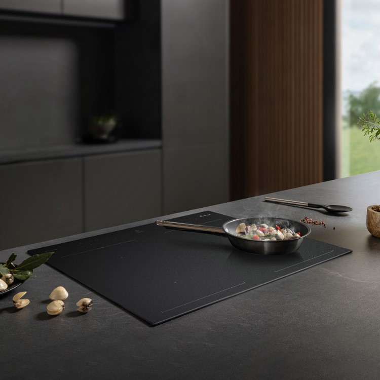 Hisense 60cm 4 Zone Induction Hob