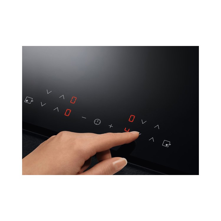 Refurbished AEG HK834060XB 77cm 4 Zone Ceramic Hob with Stainless Steel Frame