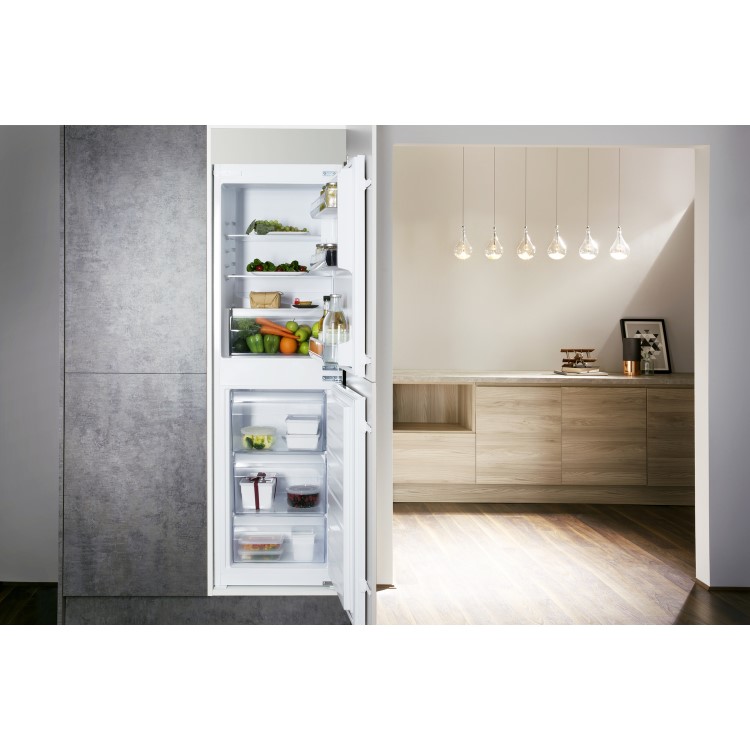 Hotpoint HMCB5050AA 264 Litre Integrated Fridge Freezer 50/50 Split 178cm Tall  54cm Wide - White