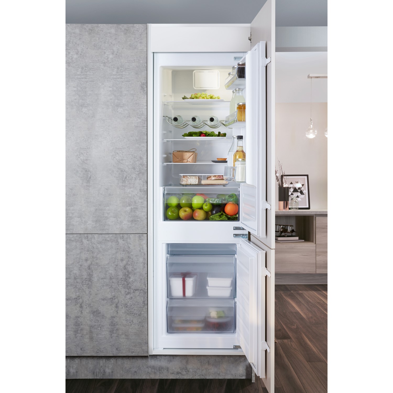 Hotpoint 273 Litre 70/30 Integrated Fridge Freezer HMCB70302 ...