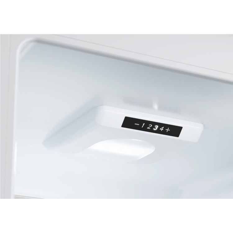 Hoover 233 Litre 50/50 Integrated Fridge Freezer