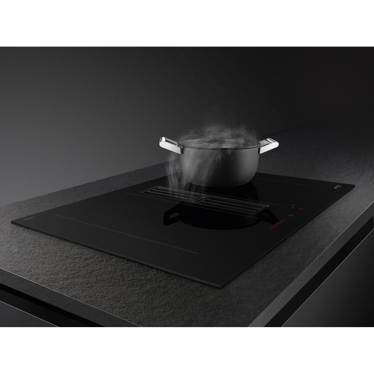 Smeg 70cm 4 Zone Venting Induction Hob with MultiZone