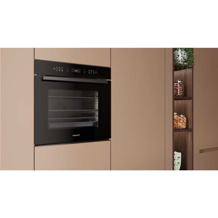 Hotpoint Class 6 HOI68CT0SBUK Electric Multifunction Single Oven with Air Fry