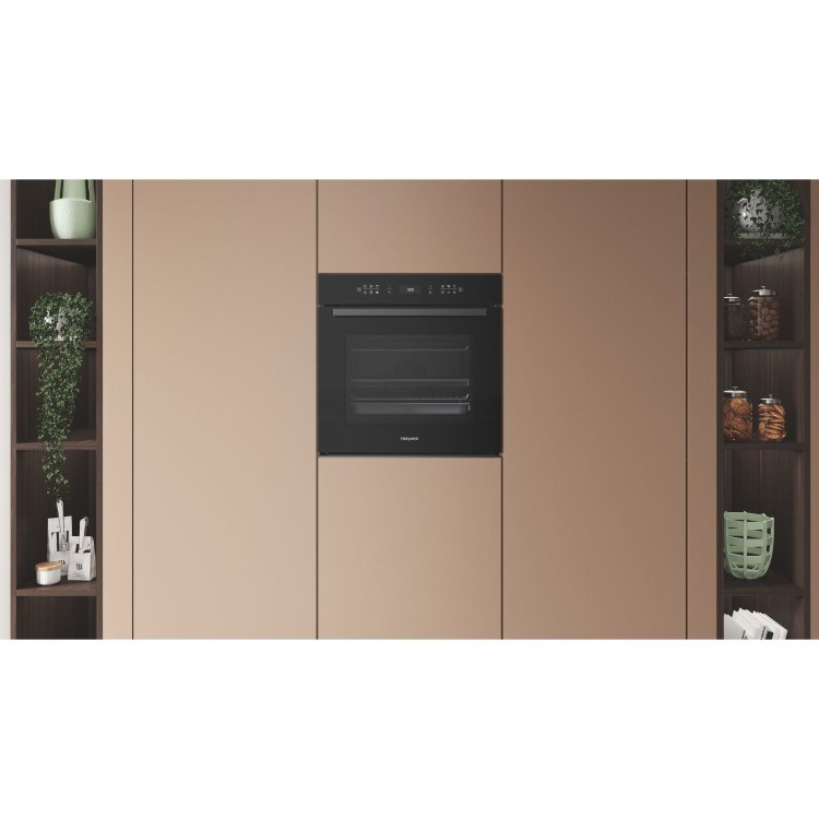 Refurbished Hotpoint Class 6 ActiveMultiflow HOI68PT1SBUK Electric Single Fan Oven with Air Fry and DualClean- Black