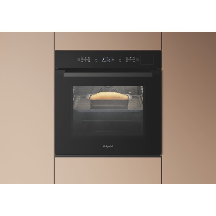 Hotpoint Class 6 Electric Fan Assisted Single Oven with Air Fry and ActiveSteam Cooking - Black