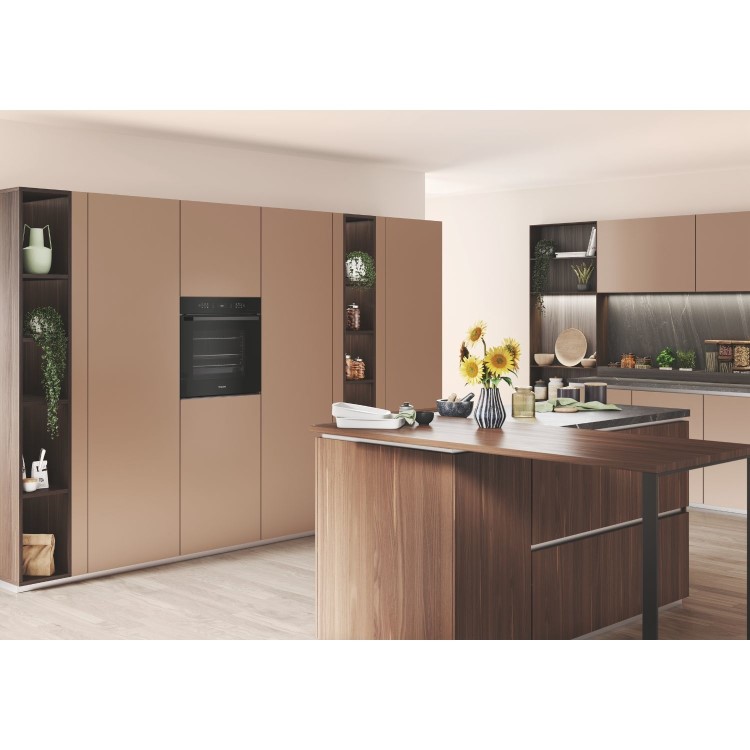 Hotpoint Class 6 Electric Fan Assisted Single Oven with Air Fry and ActiveSteam Cooking - Black