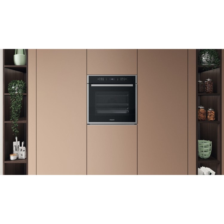 Hotpoint Class 6 Electric Fan Assisted Single Oven with Air Fry and ActiveSteam Cooking - Stainless Steel